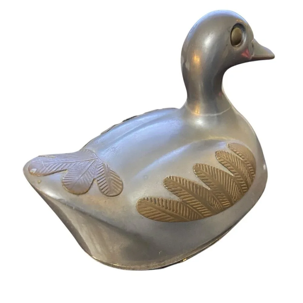 Vintage 1970's Pewter Duck Trinket Box with Brass Overlay Hong Kong 4